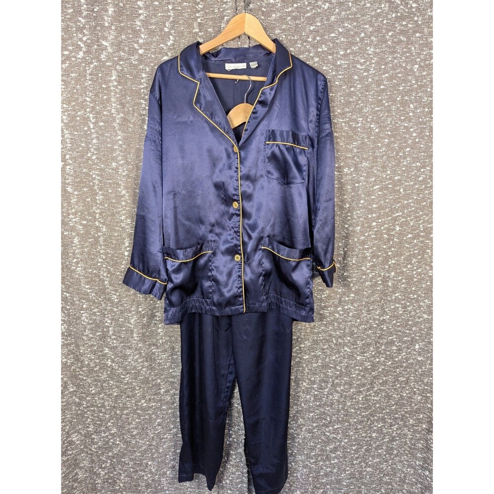 Vintage 90s Victoria’s Secret Blue Satin Long Sleeve Pajama Set Button Up‎ Silky